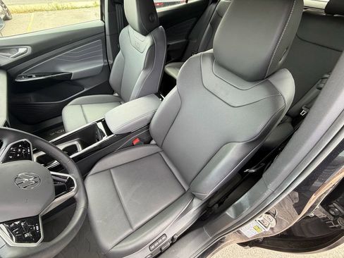 Used 2023 Volkswagen ID.4 Pro S AWD/4WD image 20