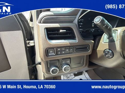 Used 2022 GMC Yukon XL SLT w/ SLT Premium Package RWD image 13