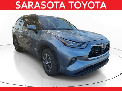 Used 2020 Toyota Highlander XLE