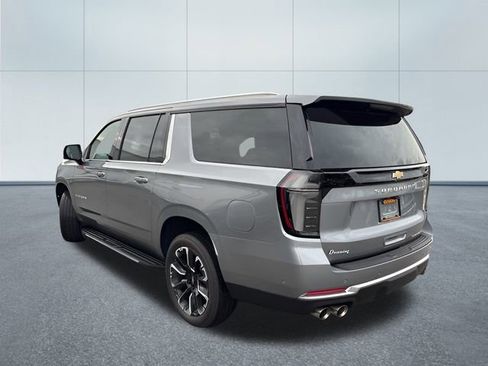 New 2026 Chevrolet Suburban Premier w/ Sun And Tow Package image 2