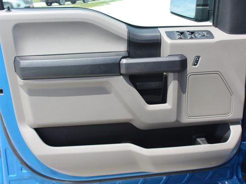Used 2019 Ford F150 XL w/ Equipment Group 101A Mid AWD/4WD image 16