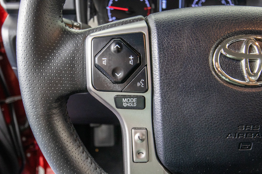 Used 2022 Toyota 4Runner SR5 Premium w/ Moonroof Package RWD image 21