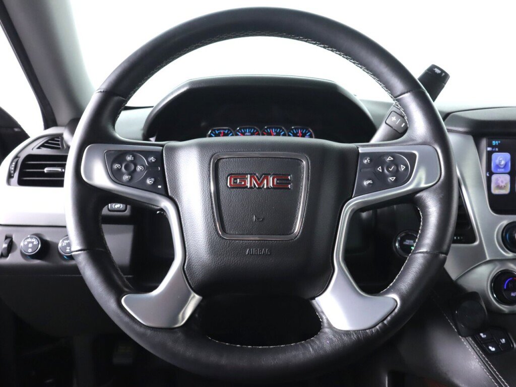 Used 2018 GMC Yukon SLT AWD/4WD image 11