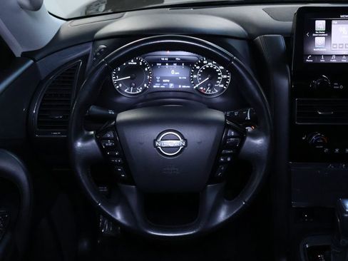 Used 2022 Nissan Armada SV AWD/4WD image 16