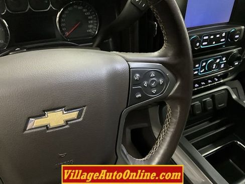 Used 2017 Chevrolet Silverado 1500 LTZ Z71 w/ LTZ Plus Package image 22