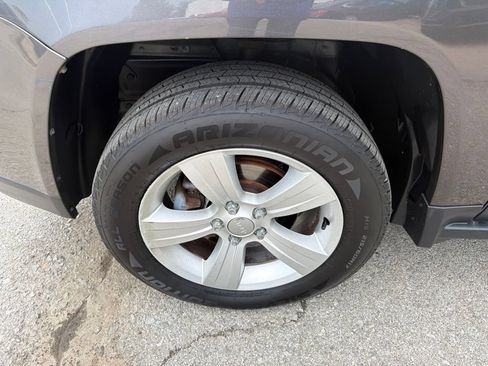Used 2015 Jeep Compass High Altitude AWD/4WD image 15