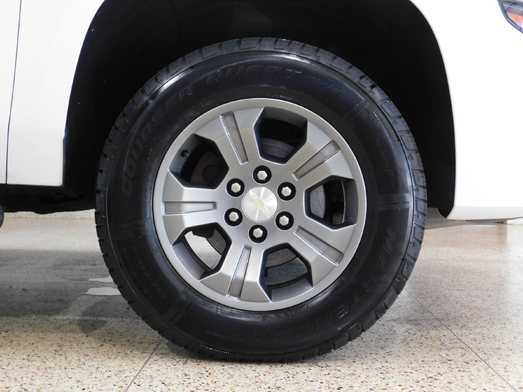 Used 2017 Chevrolet Tahoe LT w/ Luxury Package AWD/4WD image 63