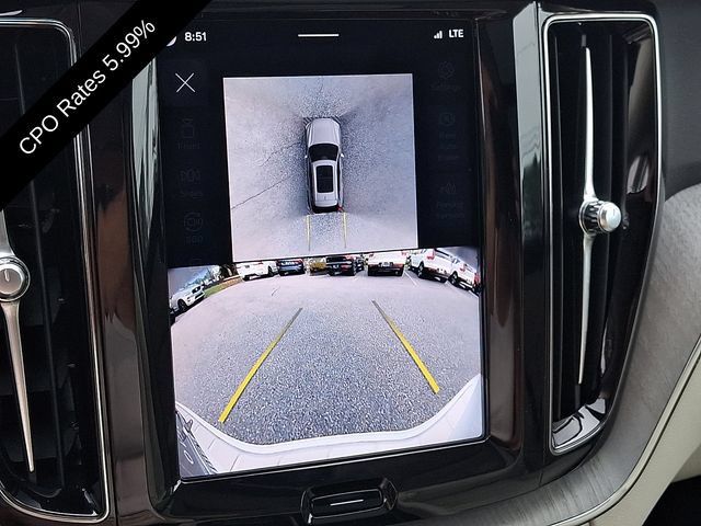 Certified 2024 Volvo XC60 B5 Plus w/ Protection Package Premier AWD/4WD image 23