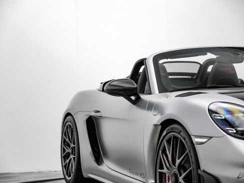 Used 2024 Porsche 718 Boxster Spyder RS image 35