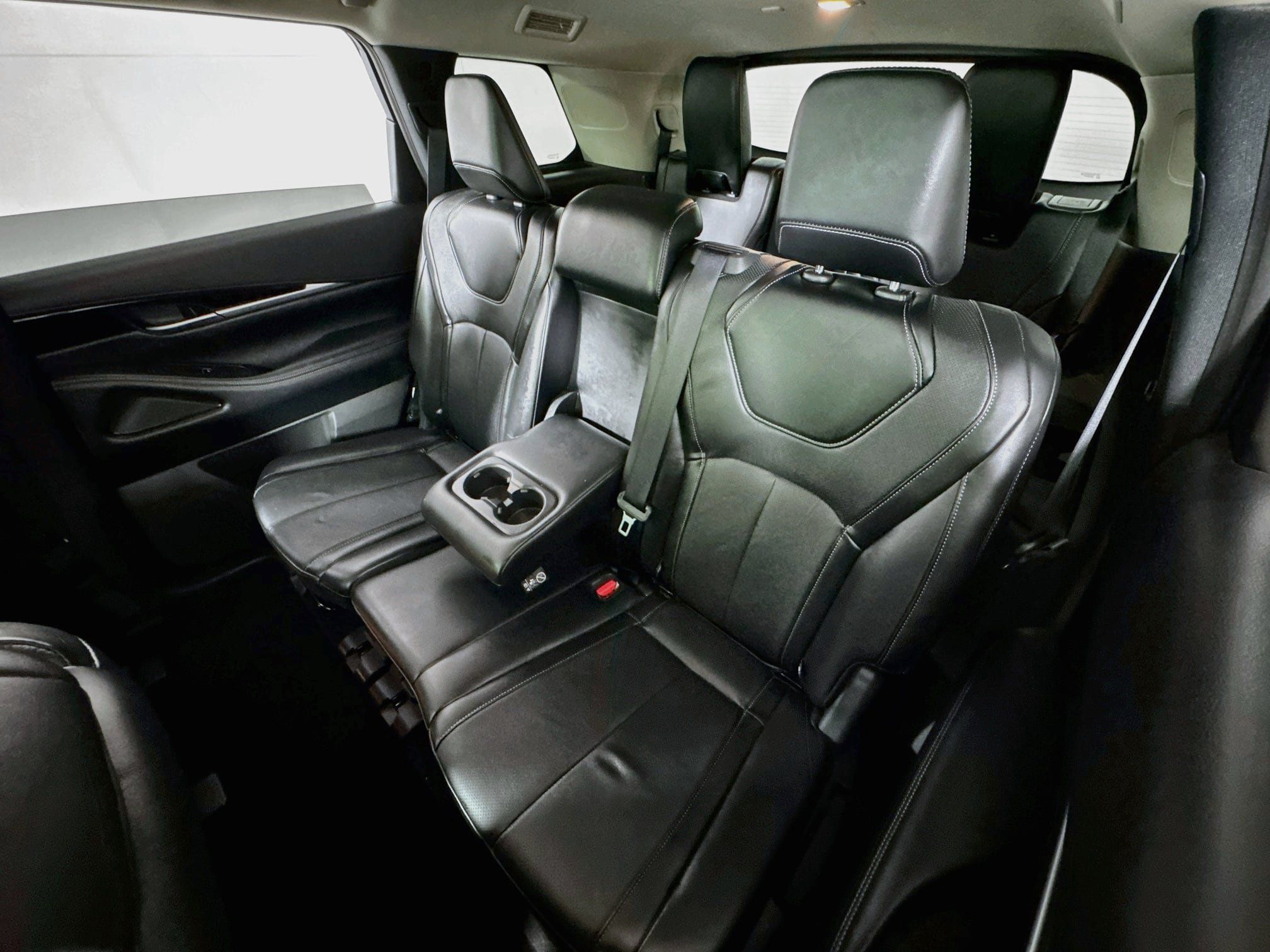 Used 2025 INFINITI QX60 Pure AWD/4WD image 22