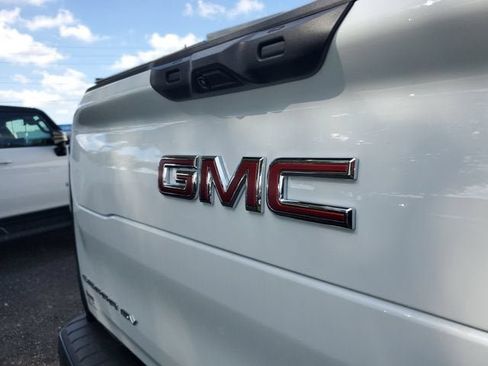 New 2026 GMC Sierra EV Elevation AWD/4WD image 7