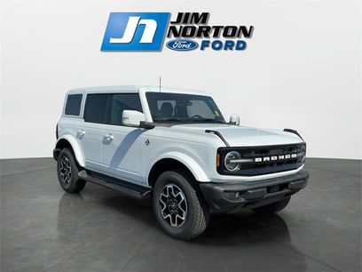 New 2025 Ford Bronco Outer Banks