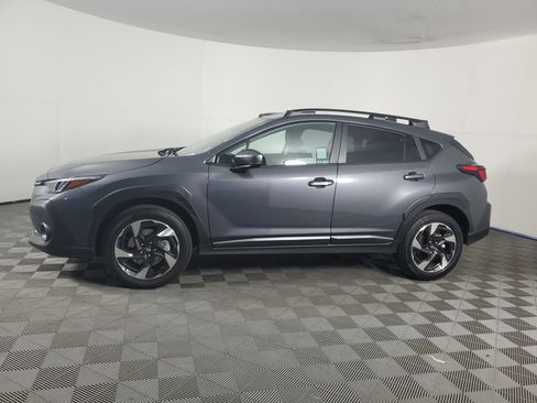 Used 2025 Subaru Crosstrek 2.5i Limited w/ Crosstrek Mirror Package image 7