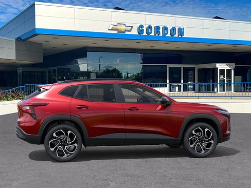 New 2026 Chevrolet Trax RS w/ Driver Confidence Package image 5