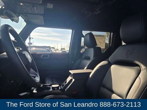 New 2025 Ford Bronco Badlands image 12