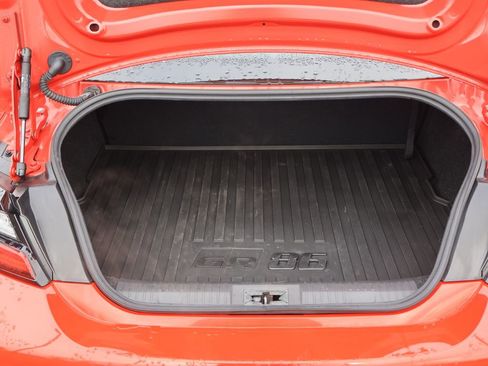 Used 2024 Toyota GR86 image 32