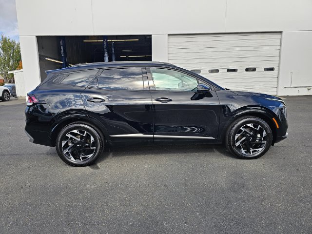 Certified 2025 Kia Sportage SX AWD/4WD image 7