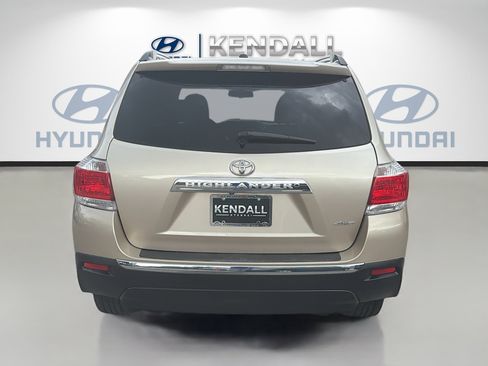 Used 2013 Toyota Highlander Limited image 5