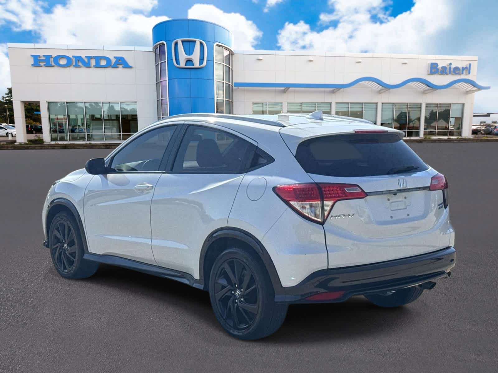 Used 2022 Honda HR-V Sport image 3