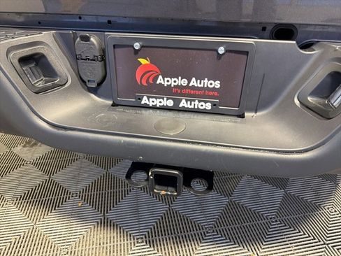 Certified 2022 RAM 1500 Classic Warlock w/ Electronics Group image 10