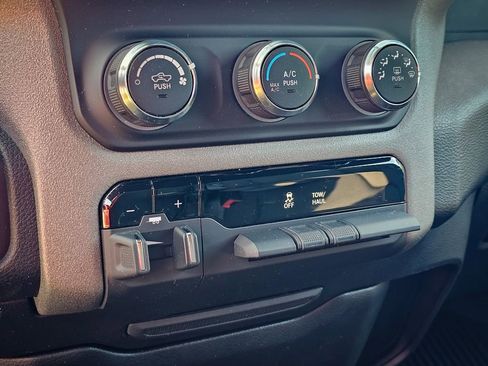 Certified 2024 RAM 1500 Tradesman w/ Night Edition image 23