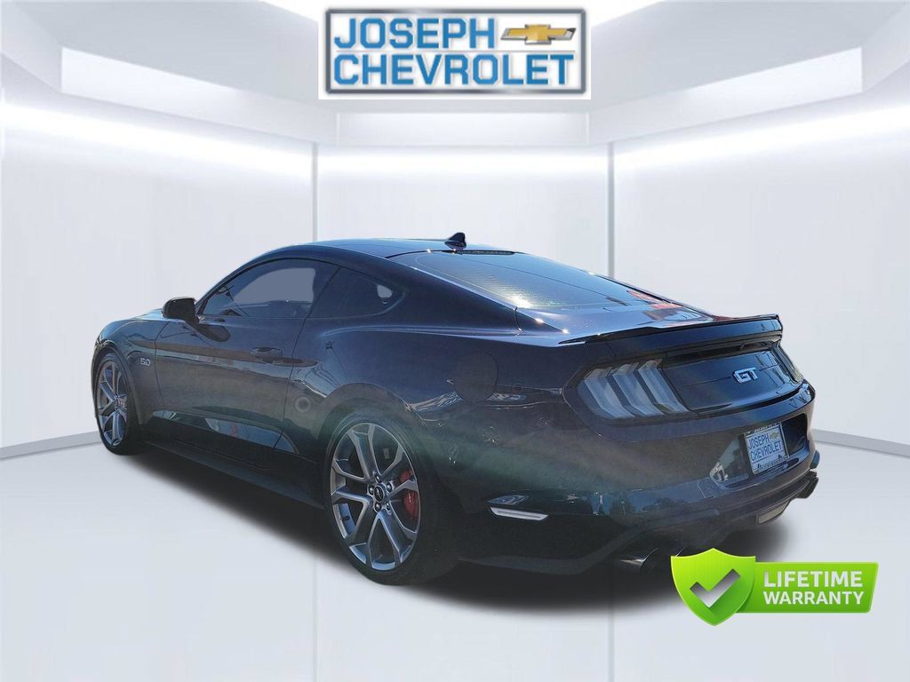 Used 2021 Ford Mustang GT Premium w/ Carbon Sport Interior Package RWD image 4