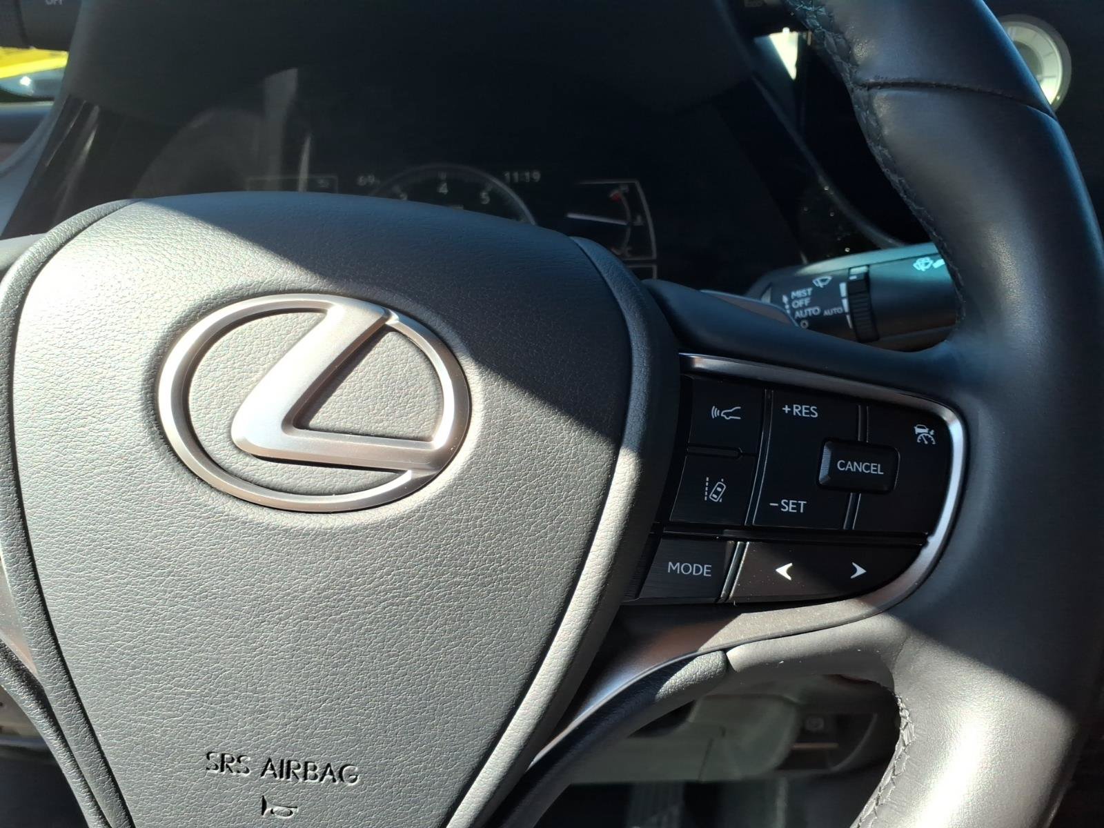 Used 2022 Lexus ES 350 w/ Premium Package FWD image 23