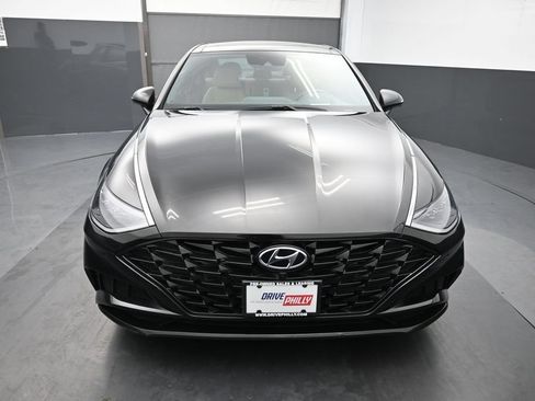 Used 2023 Hyundai Sonata Limited w/ Cargo Package FWD image 6
