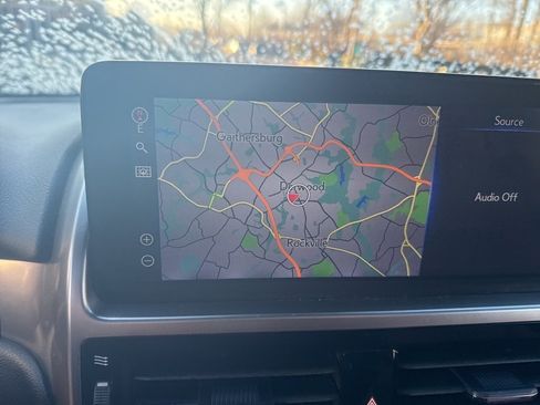 Used 2023 Lexus GX 460 Premium image 14