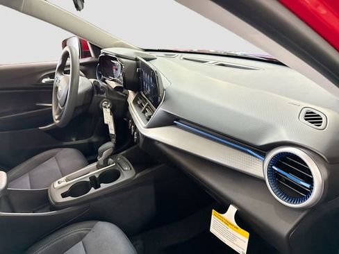 New 2026 Chevrolet Trax LS w/ LS Convenience Package FWD image 29