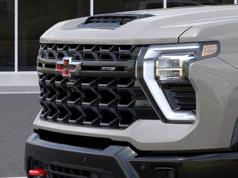 New 2026 Chevrolet Silverado 2500 ZR2 AWD/4WD image 14
