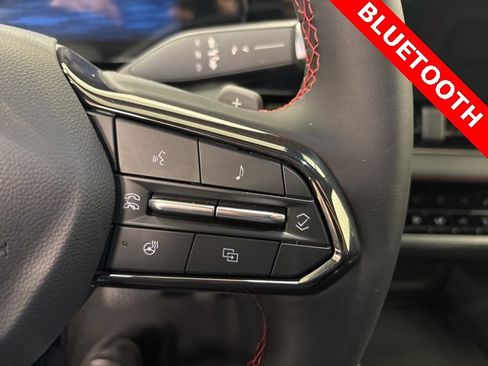 New 2026 Chevrolet Equinox RS w/ Convenience Package III image 30