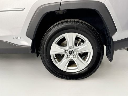 Used 2020 Toyota RAV4 XLE w/ All Weather Liner Package AWD/4WD image 31