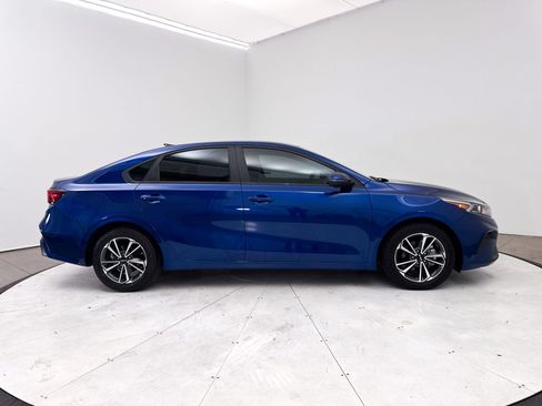 Used 2022 Kia Forte LXS w/ LXS Technology Package FWD image 34