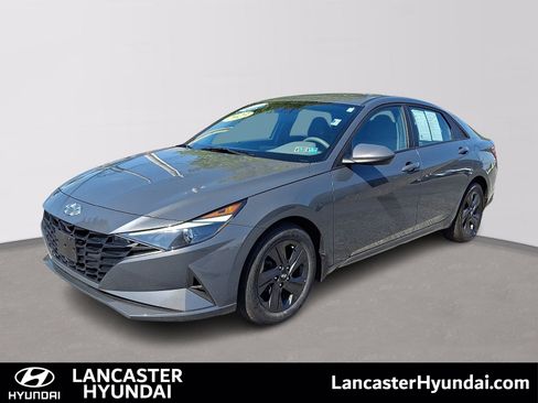 Certified 2023 Hyundai Elantra SEL FWD image 1