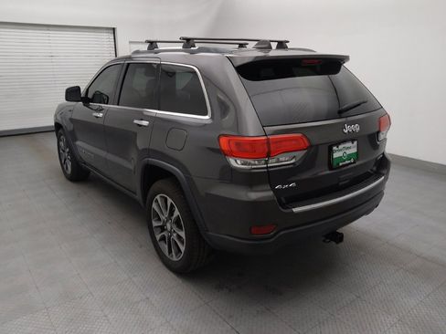 Used 2018 Jeep Grand Cherokee Limited AWD/4WD image 5