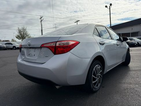 Used 2017 Toyota Corolla LE image 4