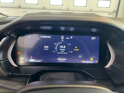 Used 2024 Jeep Grand Cherokee L Limited w/ Black Appearance Package image 20