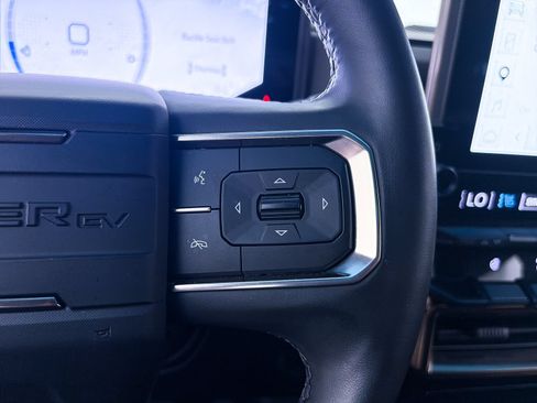 Used 2024 GMC Hummer EV 3X w/ Extreme Off-Road Package AWD/4WD image 36