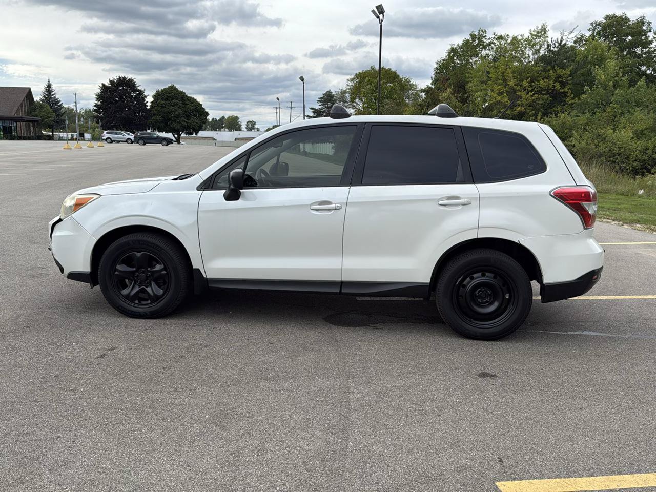 Used 2014 Subaru Forester 2.5i w/ Popular Package #1 AWD/4WD image 6