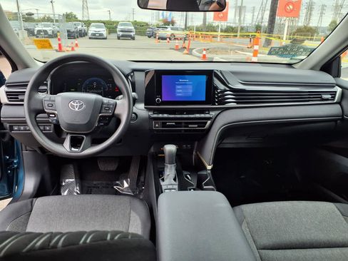 Used 2026 Toyota Camry LE FWD image 13