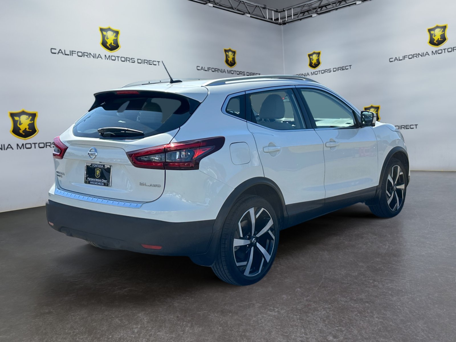 Used 2022 Nissan Rogue Sport SL w/ Premium Package AWD/4WD image 5