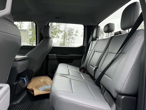 New 2025 Ford F550 4x4 Crew Cab Super Duty image 10