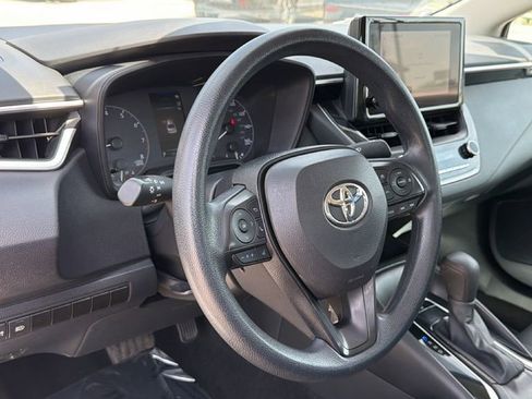 Certified 2024 Toyota Corolla LE image 21