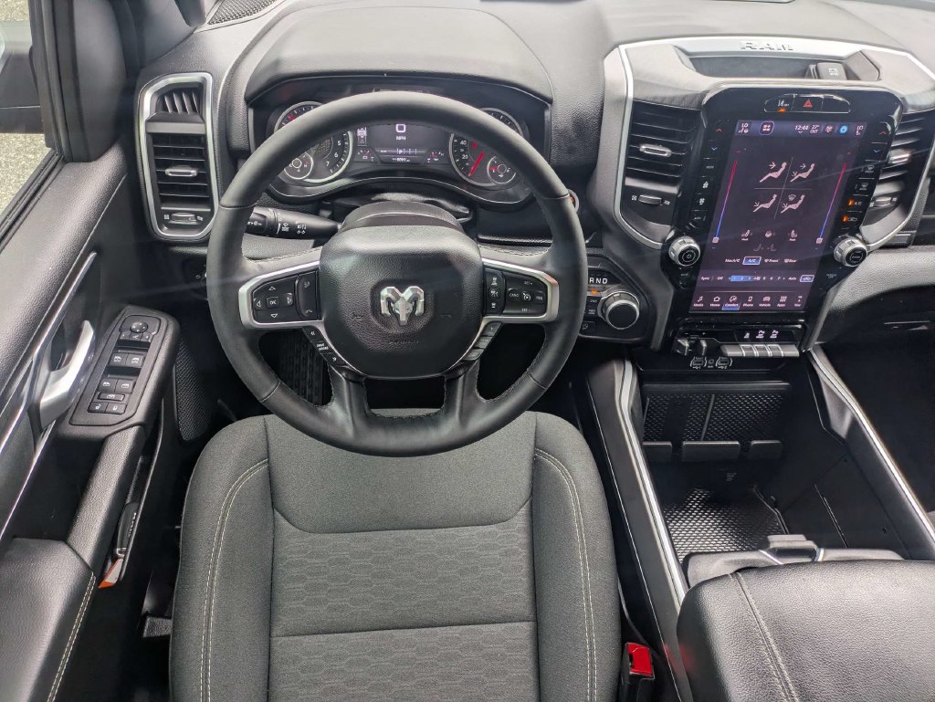 Used 2025 RAM 1500 Big Horn AWD/4WD image 20