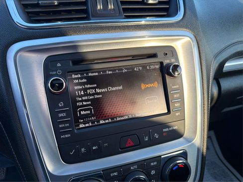 Used 2017 GMC Acadia Limited SLT image 19