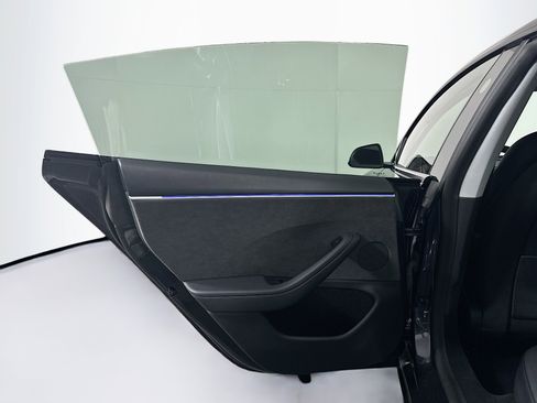 Used 2024 Tesla Model 3 Long Range image 26