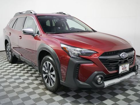 Used 2024 Subaru Outback Touring w/ Popular Package #2 AWD/4WD image 9