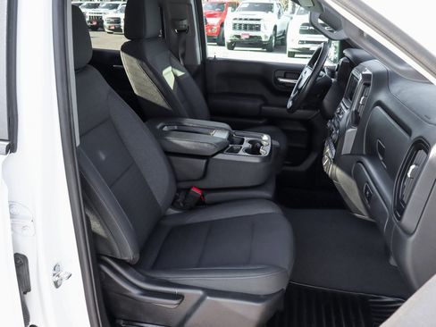 Used 2023 Chevrolet Silverado 1500 Custom image 40