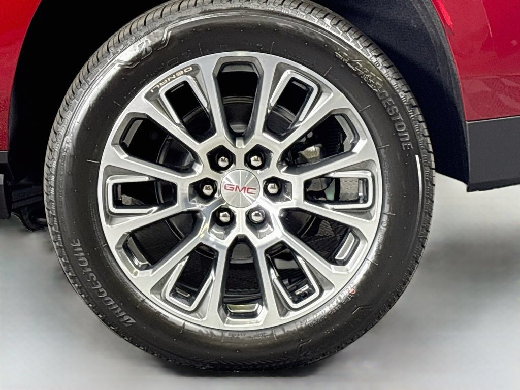 New 2026 GMC Yukon XL Denali w/ Denali Reserve Package AWD/4WD image 34
